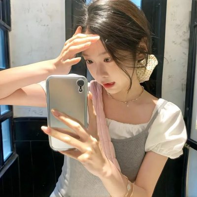 行走的鸡毛掸子